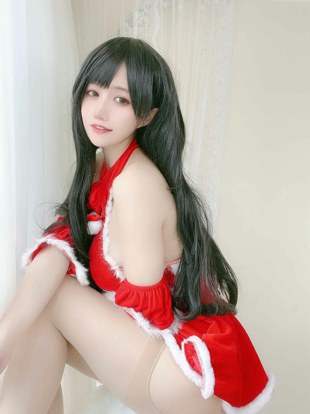 小仓千代w - 红色圣诞礼物裙 [23P-62MB] - 第3张 - 机器猫次元