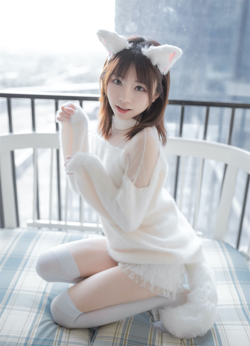 Kitaro_绮太郎 - 白猫女友 [41P] - 第1张 - 机器猫次元