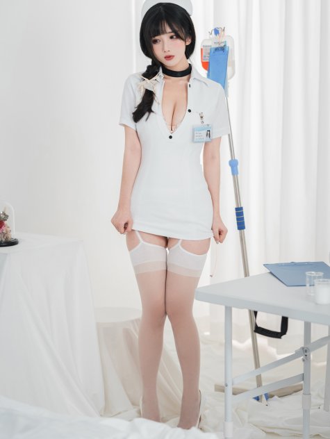 rioko凉凉子 - 《年上の韵》采集室实习护士 [48P-262MB]